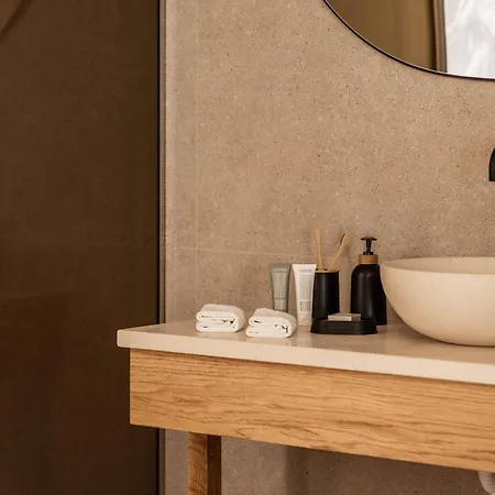 Absolute Limnionas Cave